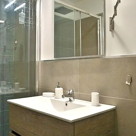 Cloud Bed & Breakfast 3*